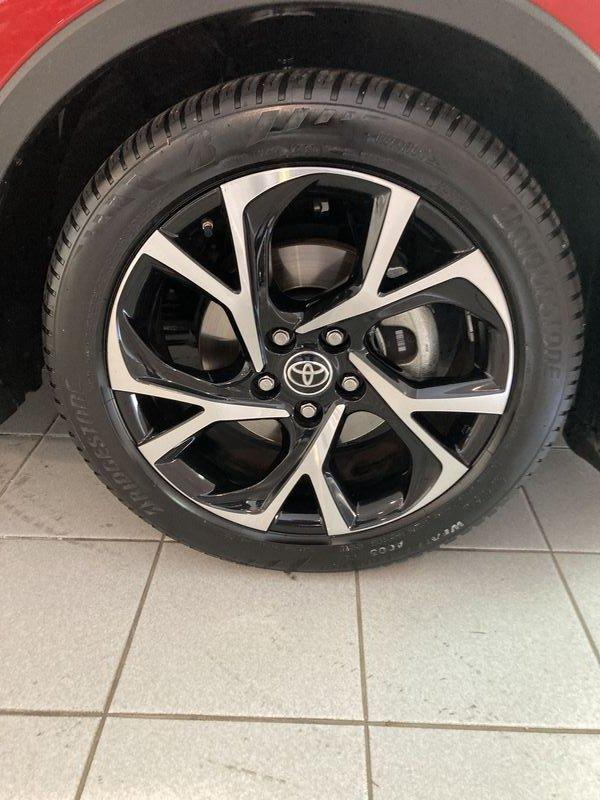 Toyota C-HR C-HR 1.8 Hybrid E-CVT Trend