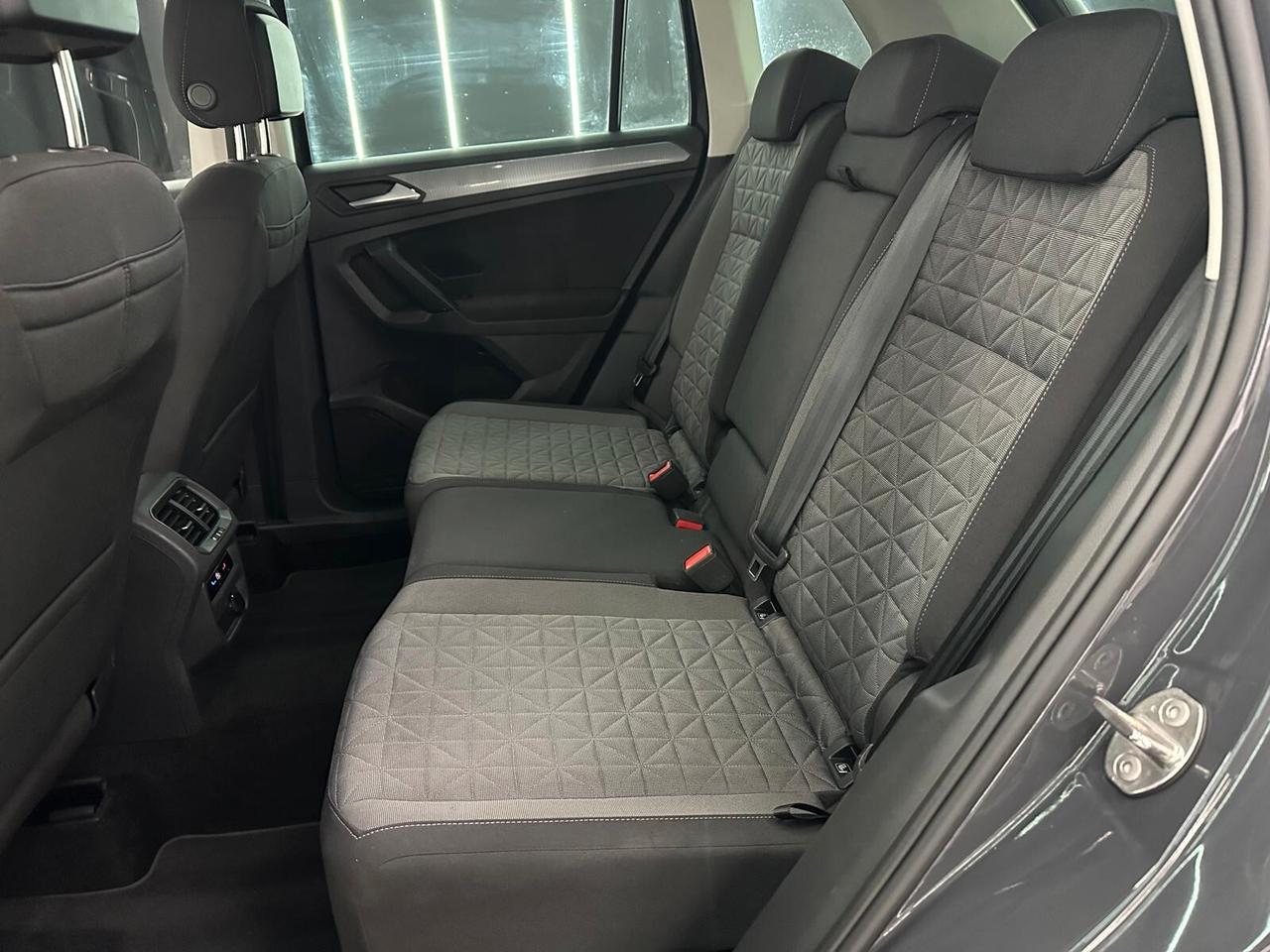 Volkswagen Tiguan 2.0 TDI 150 CV DSG Elegance