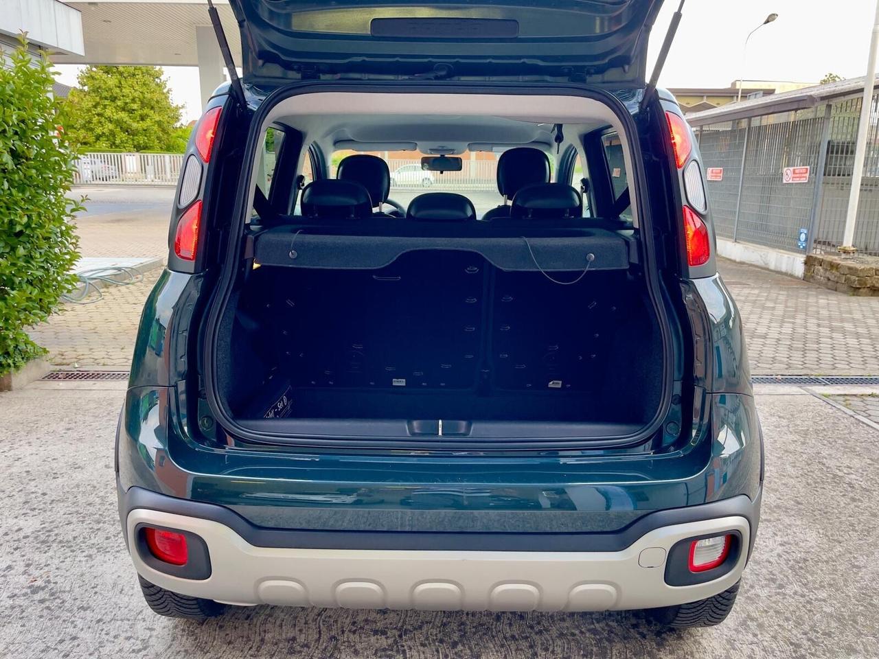 Fiat Panda 1.0 Hybrid Garmin