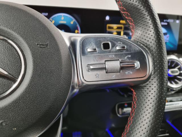 MERCEDES-BENZ GLA 200 d Automatic 4Matic Premium