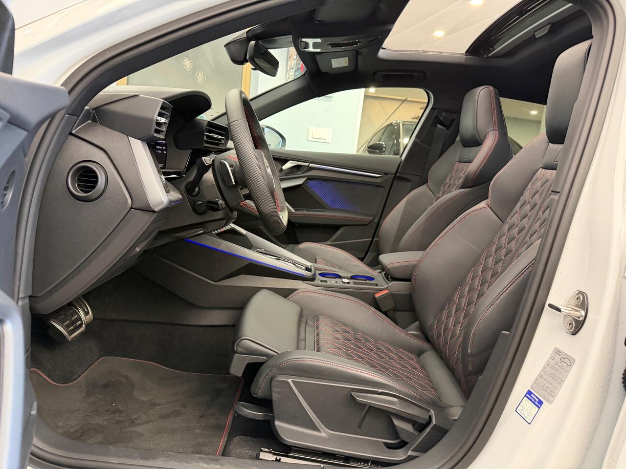 Audi S3 2,.0Tfsi Quattro s tronic .
