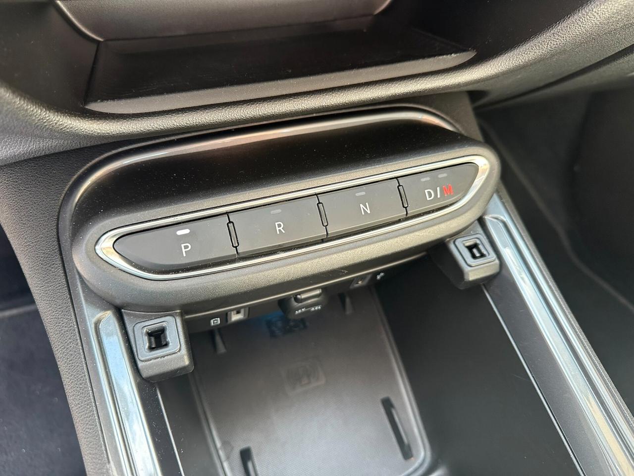 Fiat 600 Hybrid 110 CV DCT MHEV La Prima