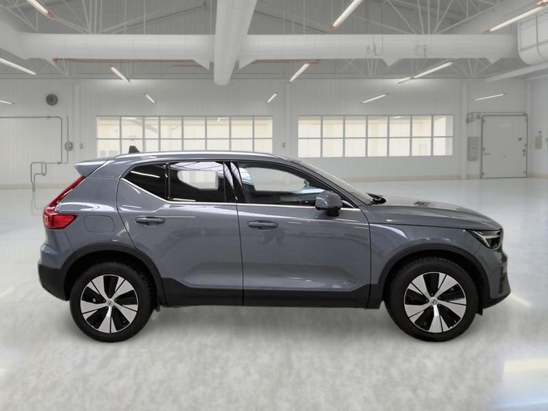 VOLVO XC40 T4 RECHARGE PLUG-IN AUTO CORE SUV