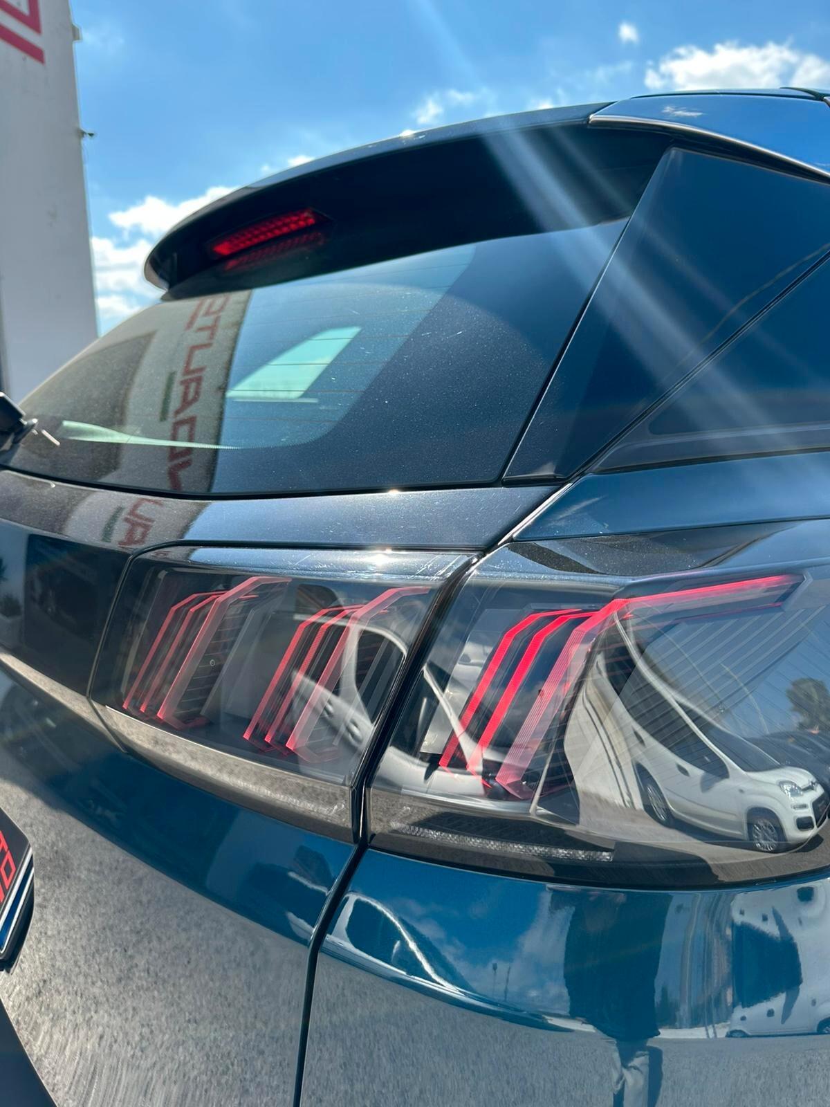 Peugeot 3008 BlueHDi 130 S&S EAT8 Active Business