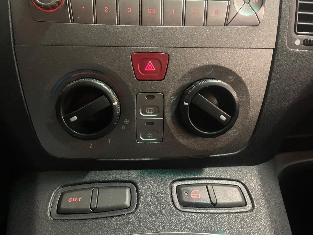 Lancia MUSA 1.3 Multijet 16V 90 CV Oro Plus