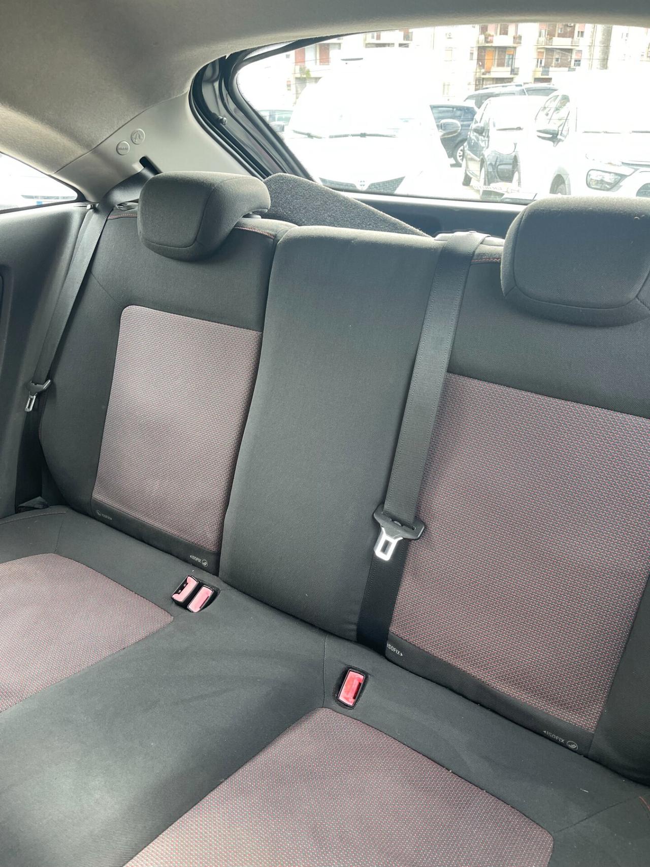 Opel Corsa 1.2 Sport