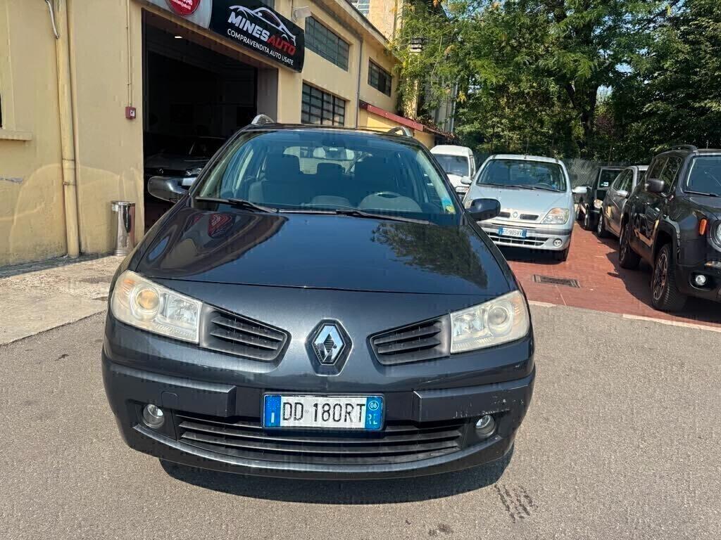 Renault Megane 1.6 Benzina Anno 2006
