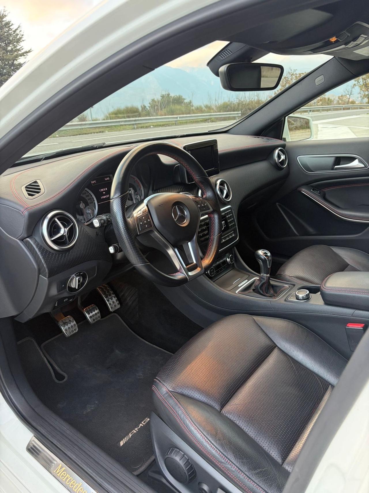 MERCEDES CLASSE A 200D motore Mercedes