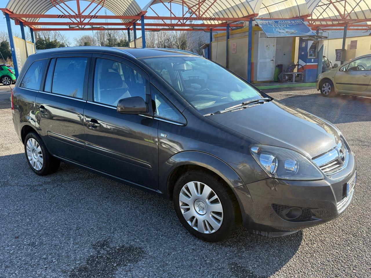 Opel Zafira 1.6 16V ecoM 150CV Turbo One