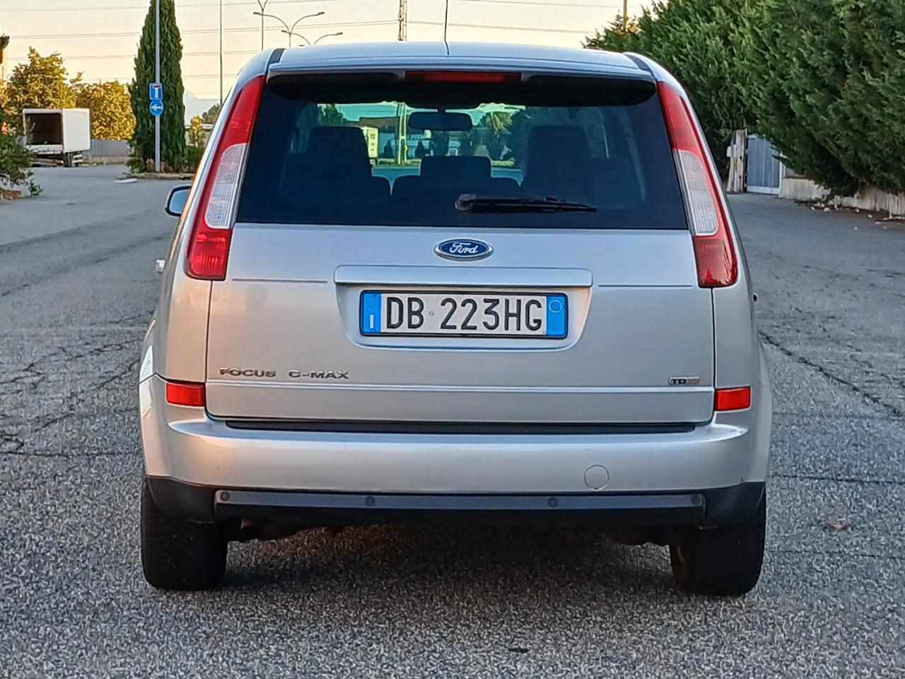 Ford C-Max TITANIUM AUTO IMPECCABILE