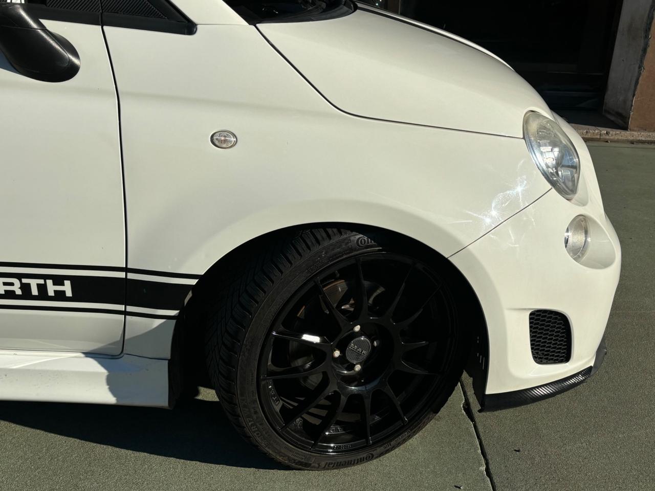 Abarth 500 C 1.4 Turbo T-Jet MTA