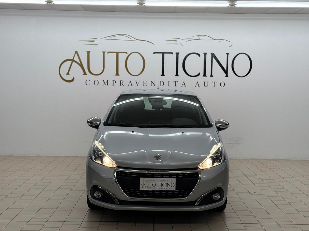 Peugeot 208 1.2 PureTech 82cv 5p. GPL Allure