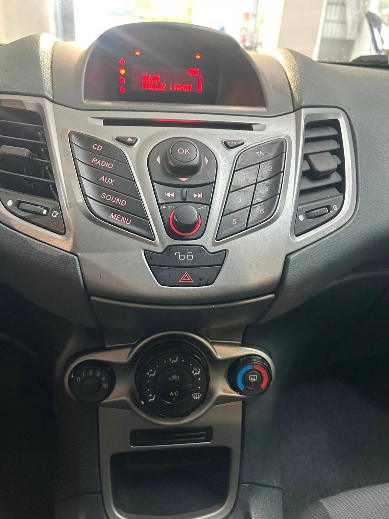 Ford Fiesta 1.2 82 CV 5 porte