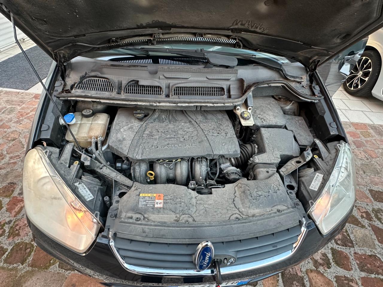 Ford C-Max 2.0 145 CV GPL (12 RATE)