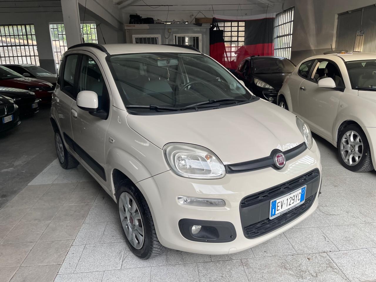 Fiat Panda 0.9 TwinAir Turbo Natural Power Lounge (62 kw)