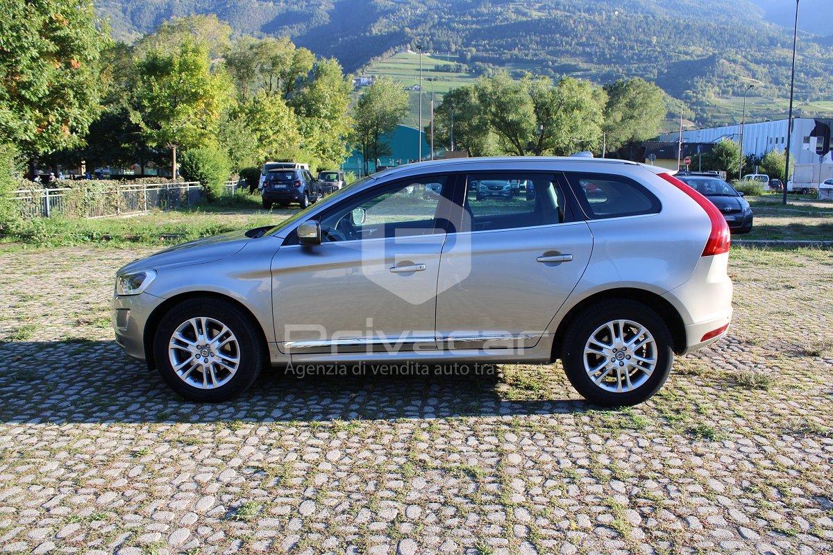 VOLVO XC60 D4 AWD Geartronic Summum
