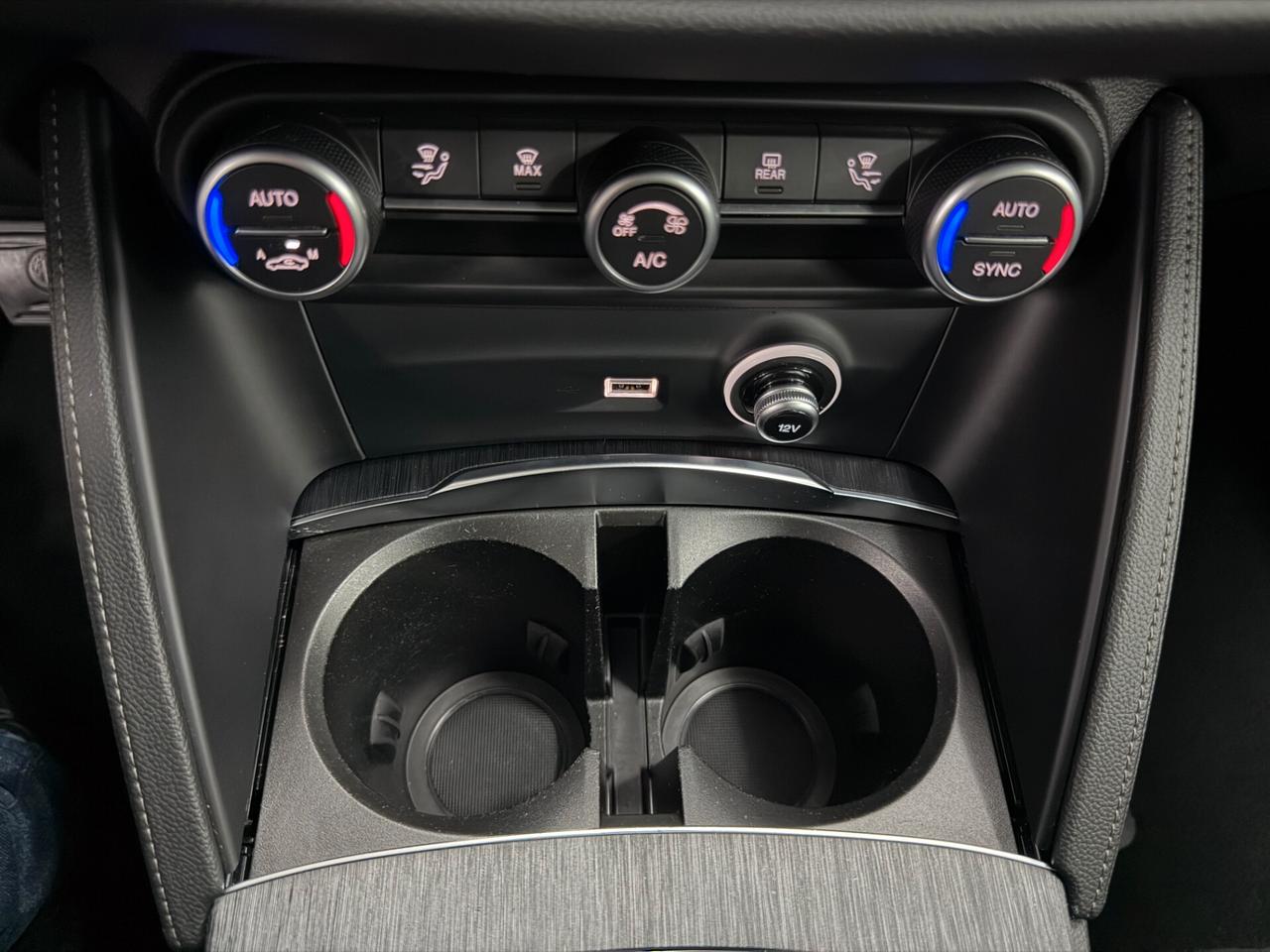 Alfa Romeo Stelvio 2.2 TD 190 CV CERCHI 20" PELLE TOTALE PADDLE RETROCAMERA EXECUTIVE PERFETTA UNICO PROPRIETARIO