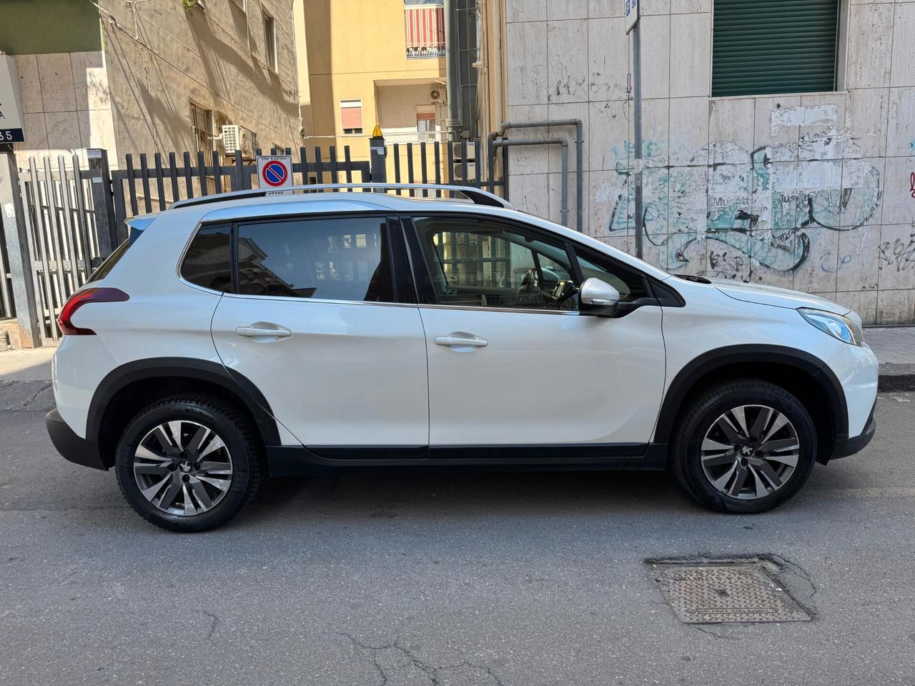 Peugeot 2008 BlueHDi 75 Active