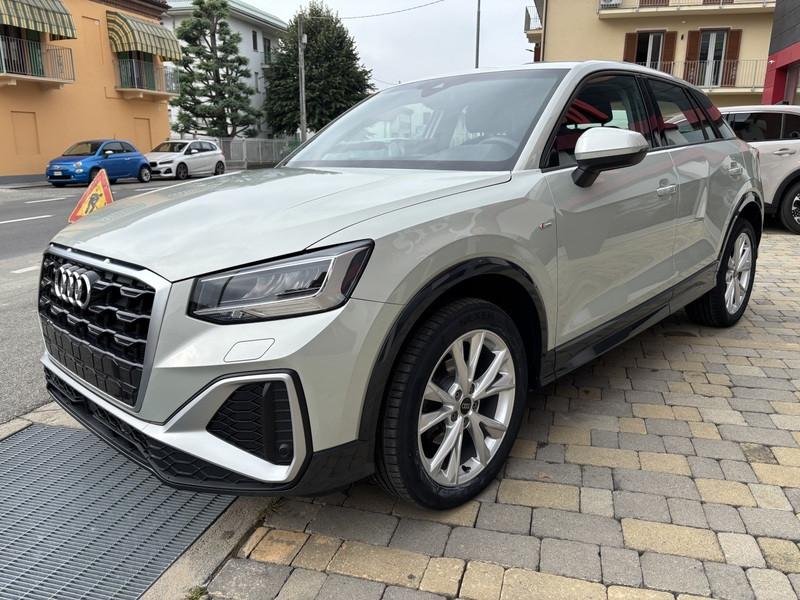 Audi Q2 30 1.0 tfsi S line edition LED-NAVI-CAM-18"
