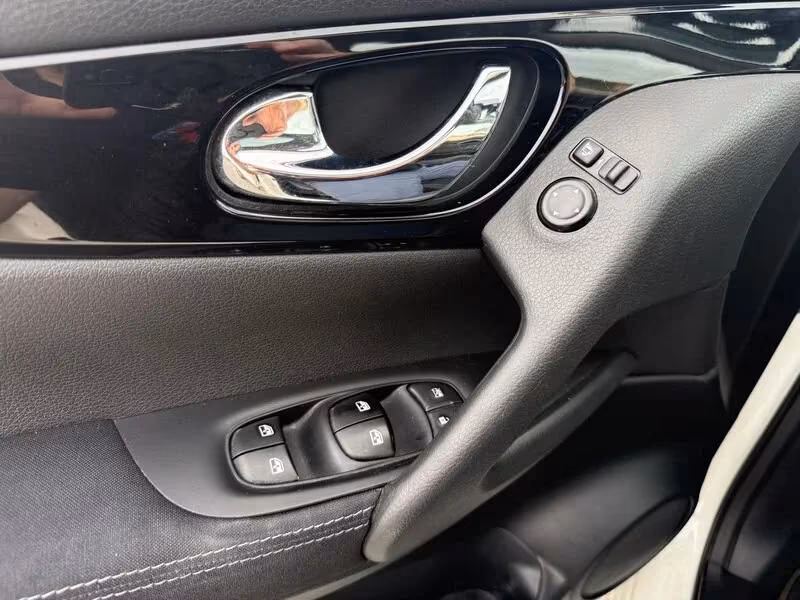 Nissan Qashqai 1.3 DIG-T 140 CV N-Connecta