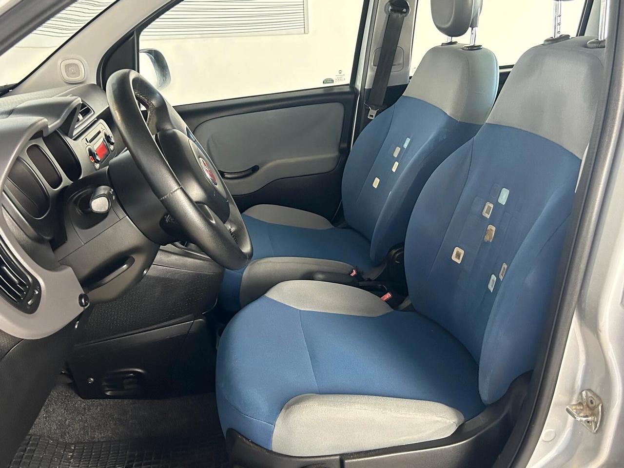 Fiat Panda 1.2 BENZ 2016 CLIMA 5 POSTI