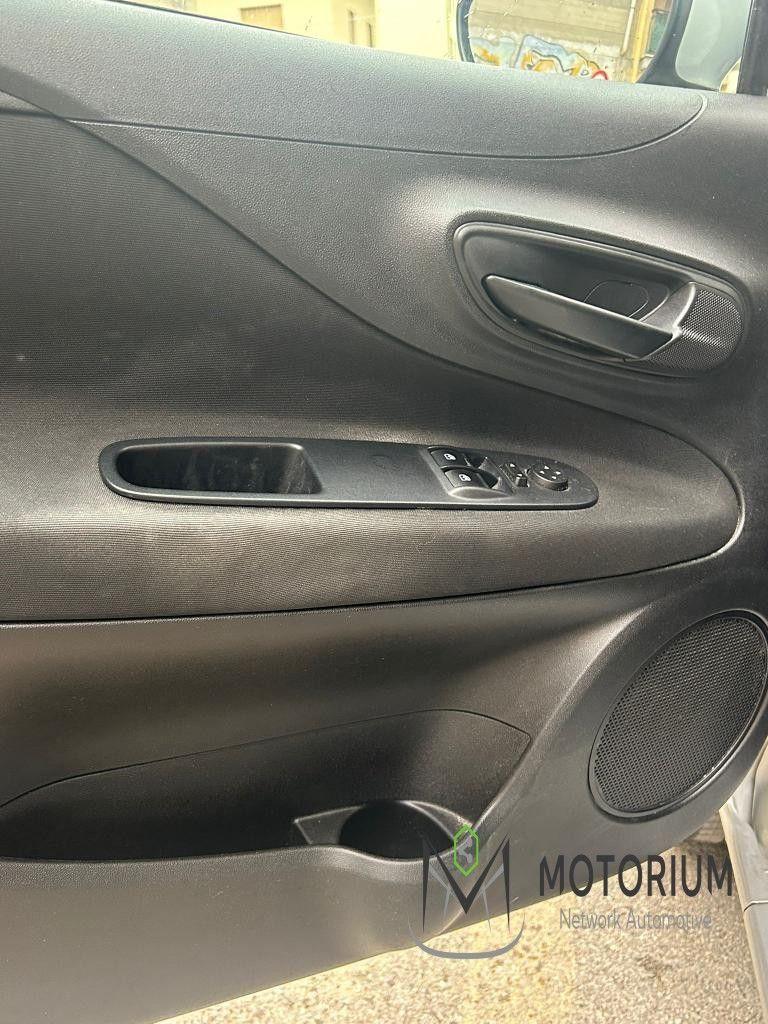 Fiat Punto 1.2 8V 5 porte Lounge