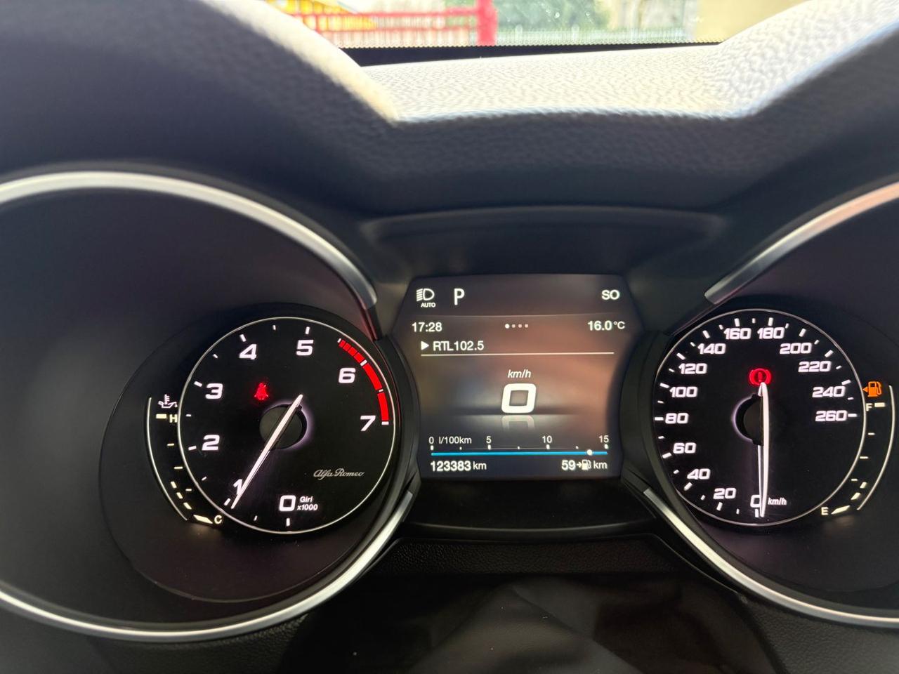 Alfa Romeo Stelvio First Edition 2.0 280 CV #9829