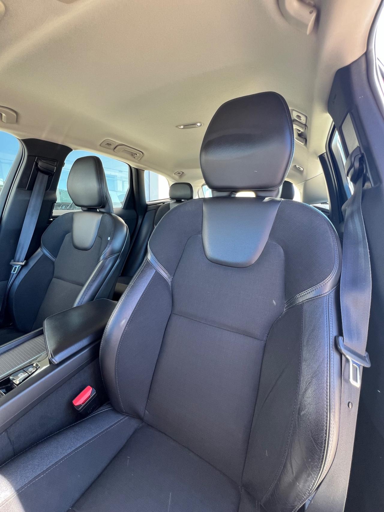 Volvo XC60 2.0 190CV d4 geartronic business awd