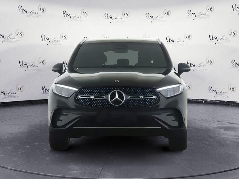Mercedes-Benz GLC MERCEDES-BENZ CLC 200d 4M AMG MBUX AHK Distronic 360