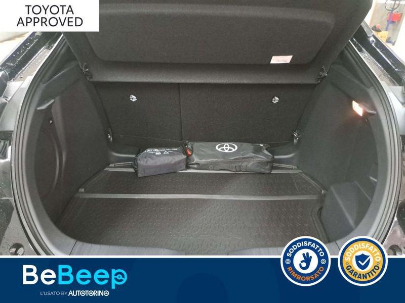 Toyota C-HR 2.0 HEV LOUNGE PREMIERE FWD E-CVT