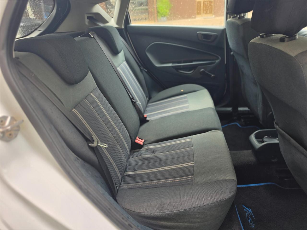 Ford Fiesta 1.4 TDCi 5p. Titanium