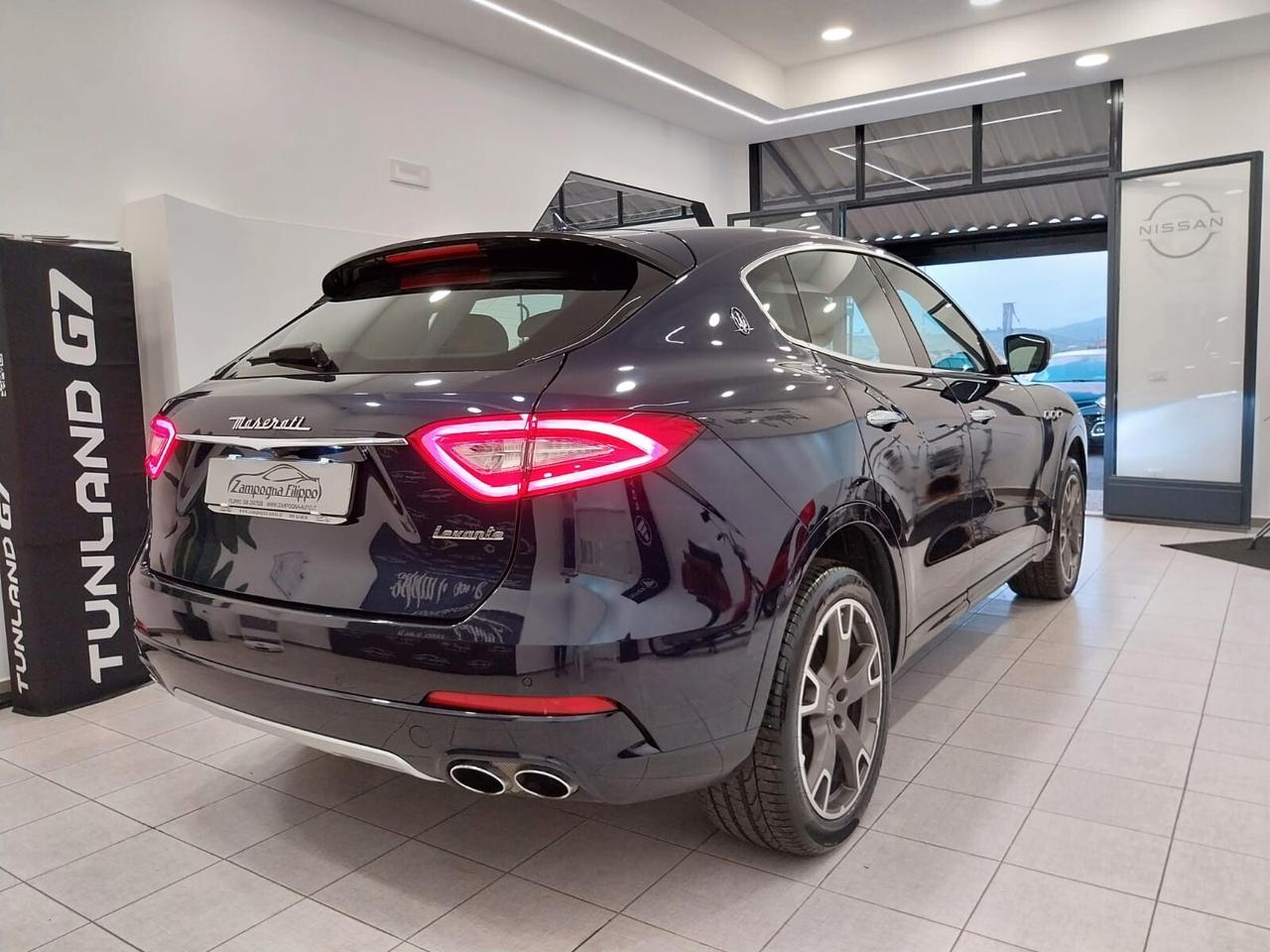 Maserati Levante 3.0 V6 Diesel 275CV - 2016