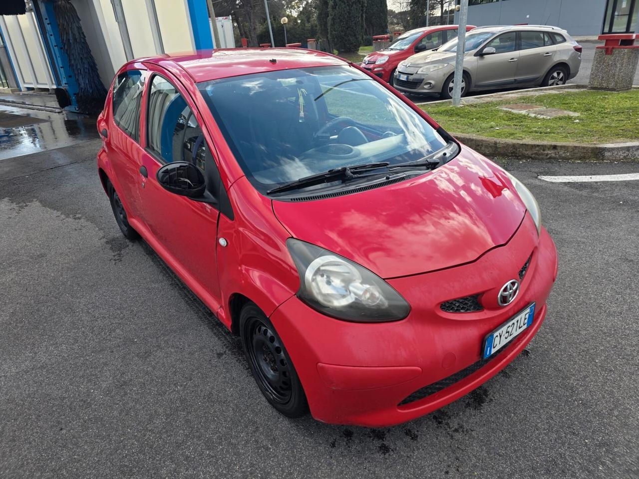 Toyota Aygo 1.0 12V VVT-i 5 porte neopatentati