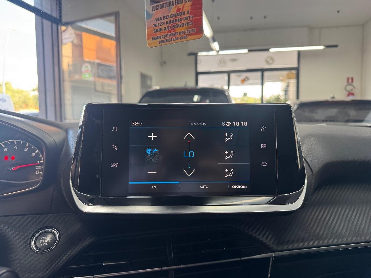 PEUGEOT 2008 BlueHDi 130 S&S EAT8 Allure UNICO PROP/ CARPLAY