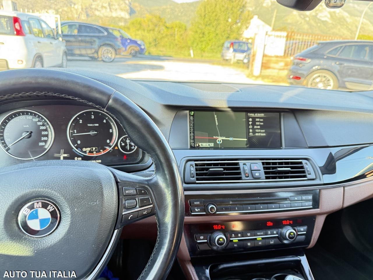 BMW 520 D TOURING navi led xenon pelle