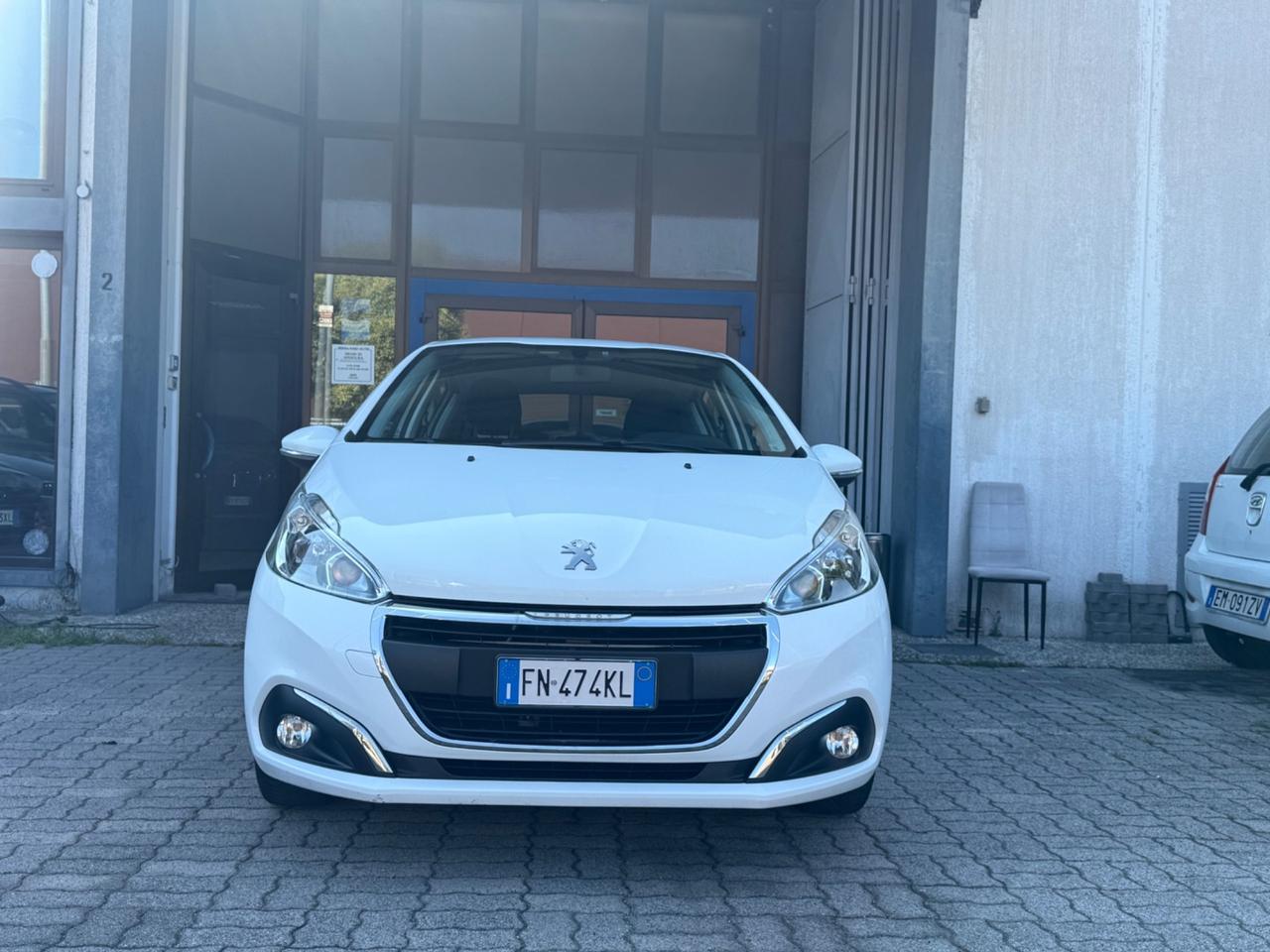 Peugeot 208 5 porte Active
