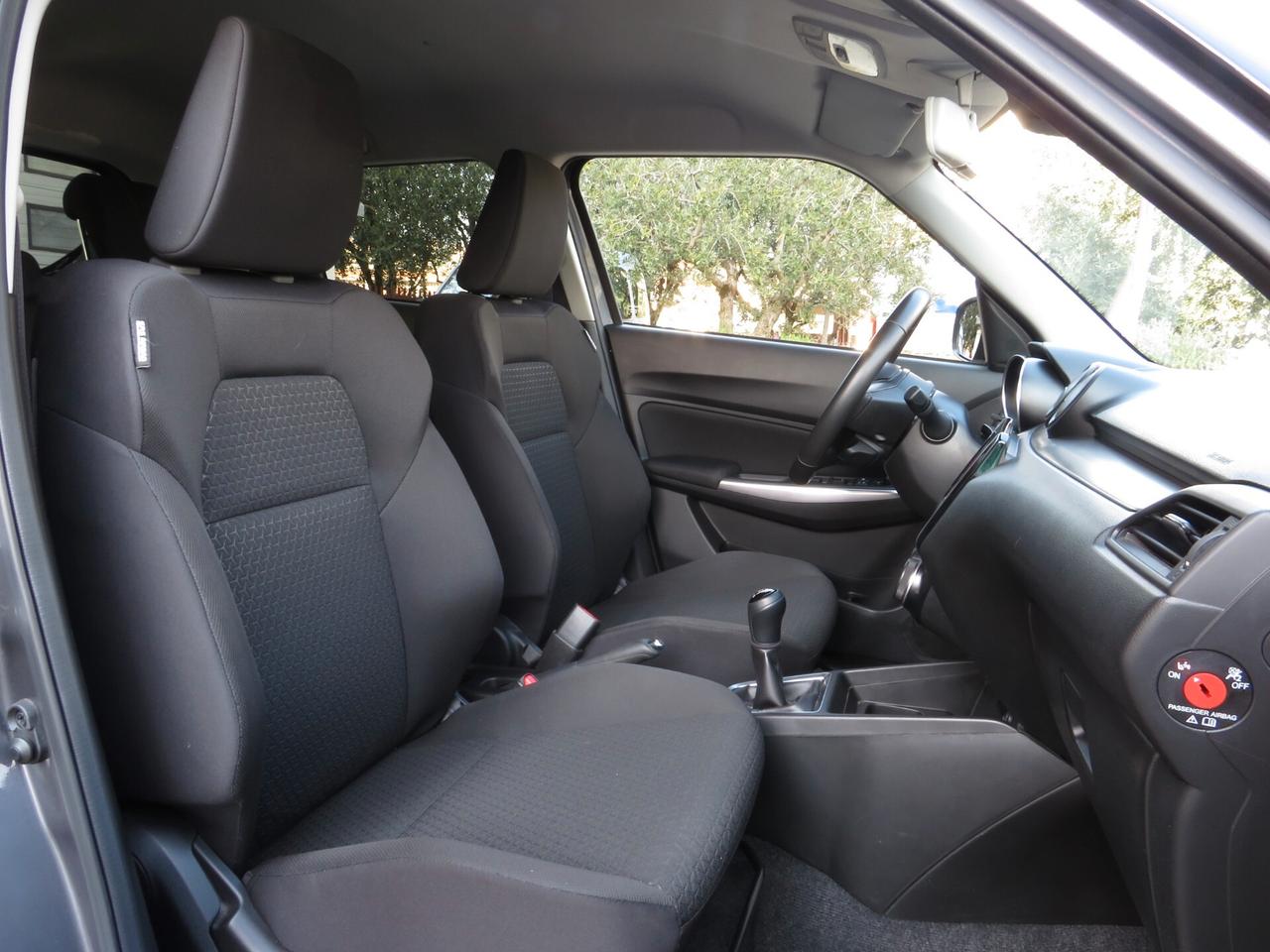 Suzuki Swift 1.2 HYBRID Top. full led/full adas/keyless