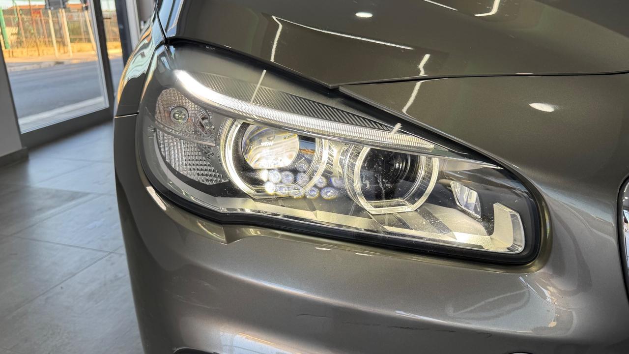 Bmw serie 2 216d Luxury-2015