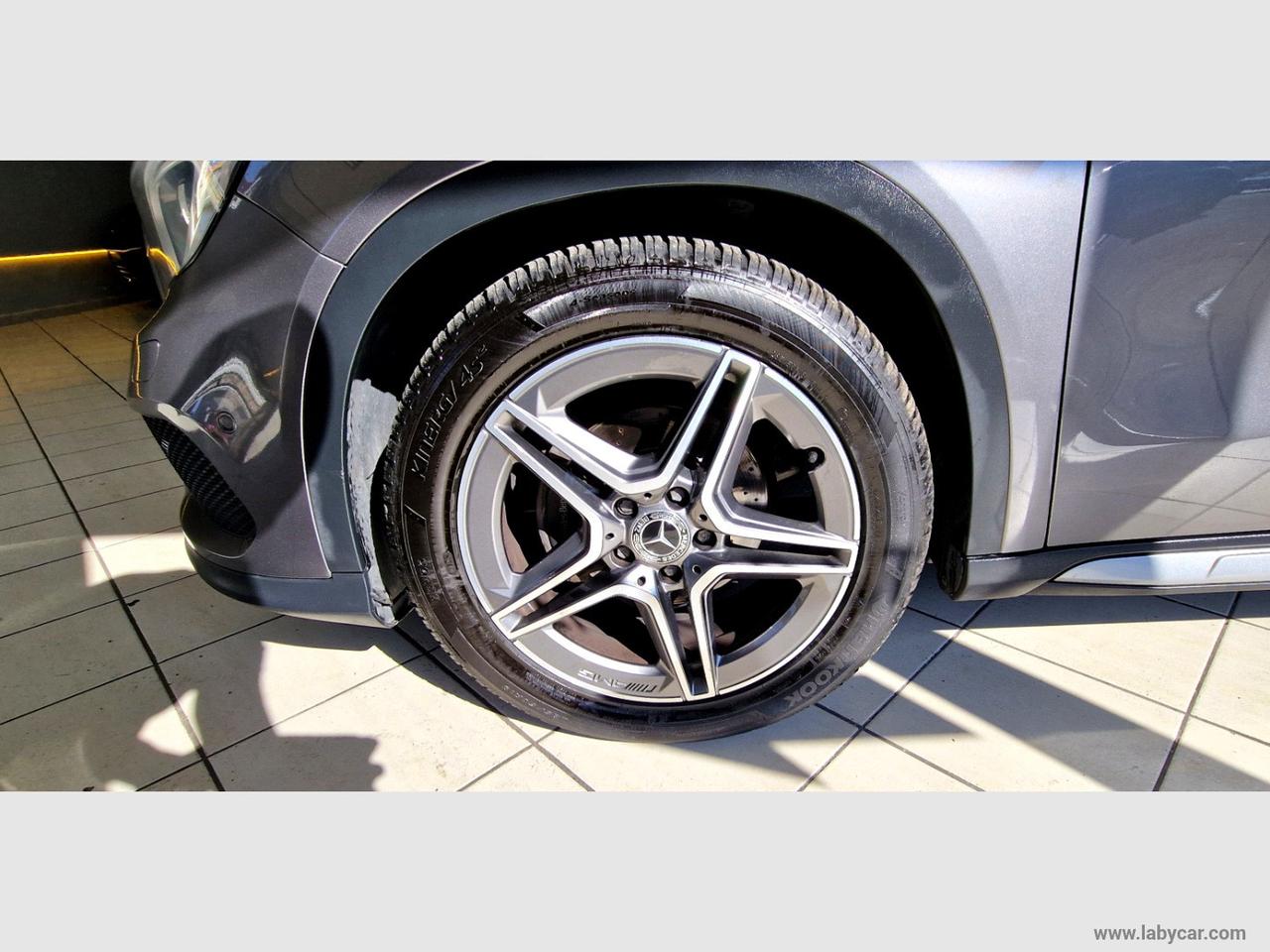 MERCEDES-BENZ GLA 200 d Premium