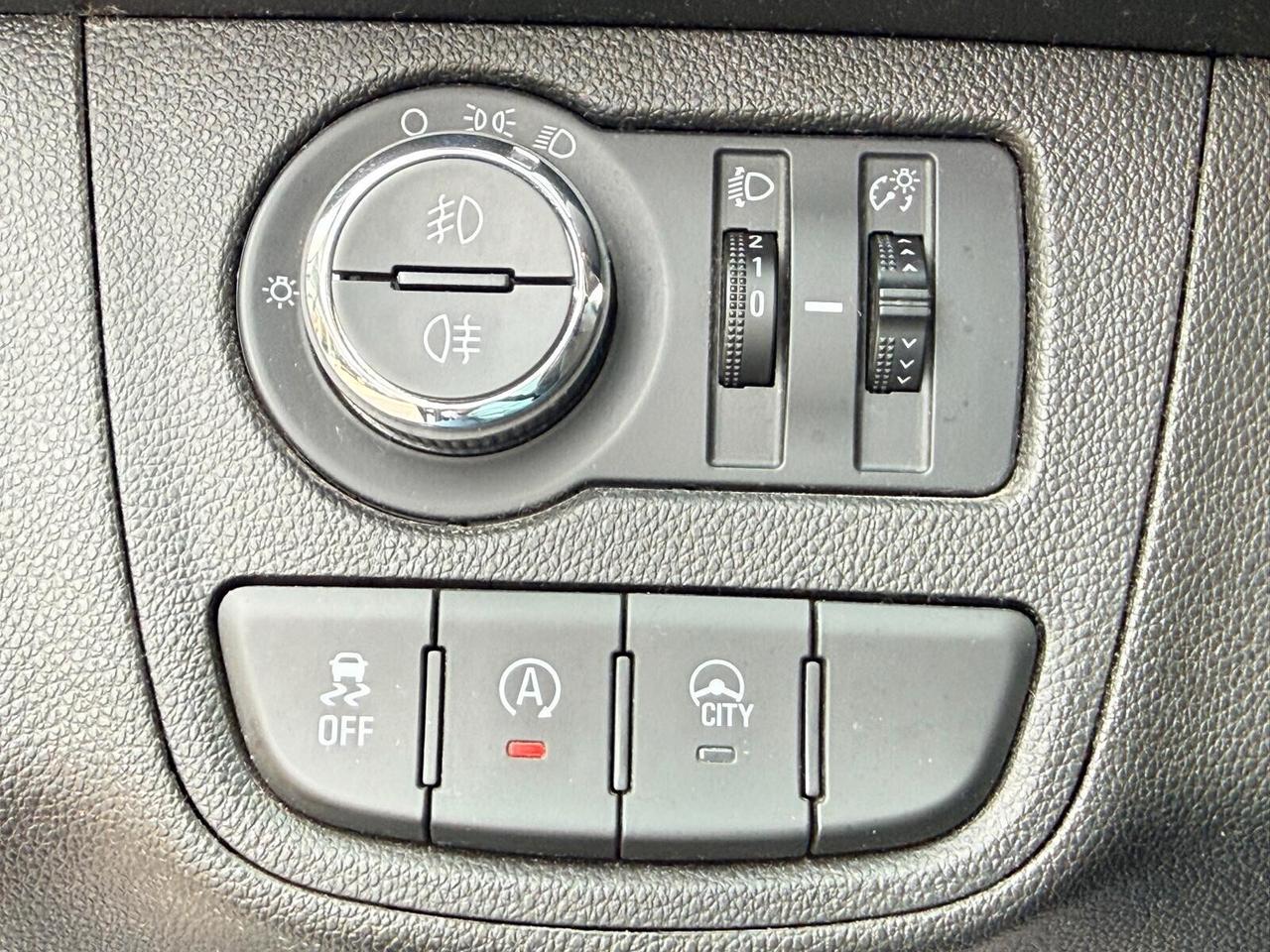 Opel Karl Rocks 1.0 73 CV Start&Stop ***CARLPLAY/ANDROID AUTO***