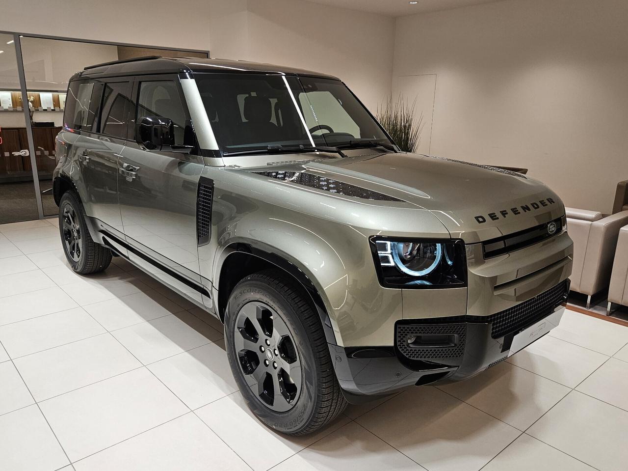 Land Rover Defender 110 3.0D 200CV AWD X-Dynamic SE *AUTOCARRO*