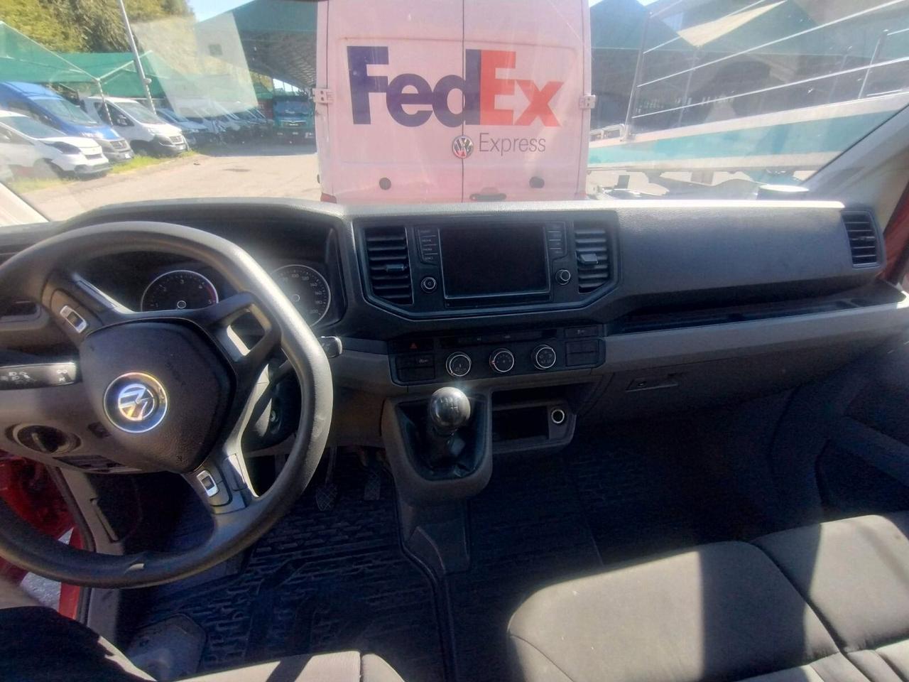 VOLKSWAGEN CRAFTER 177cv con SPONDA