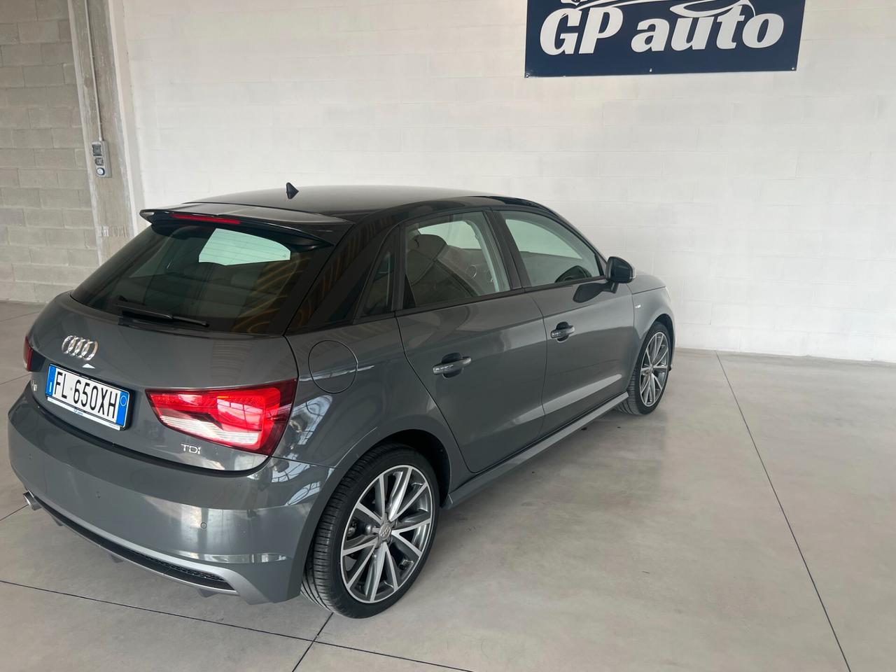 Audi A1 SPB 1.4 TDI S tronic s-line solo 35.741 km ok neopatentati