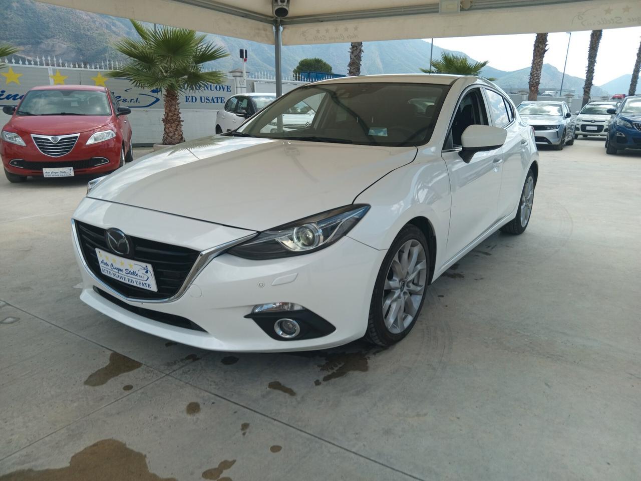 MAZDA 3 DISEL 2.2 C.V 150 AUTOM IL TOP CON PROB I AL MOTORE