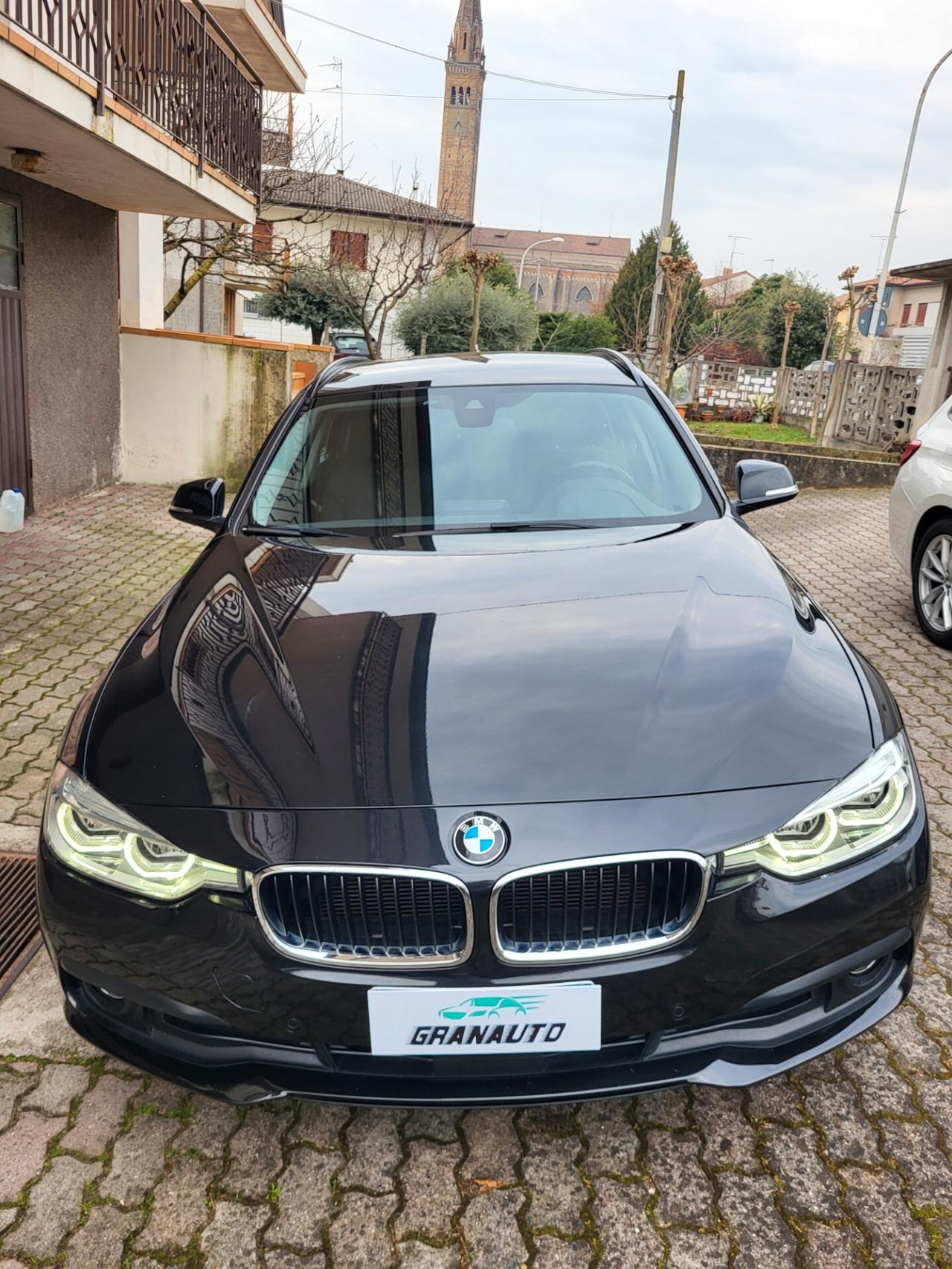 Bmw 320d xDrive Touring Business Advantage