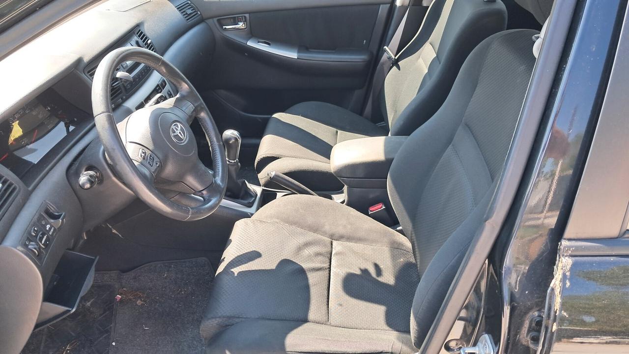 Toyota Corolla 1.4 16V 5 porte Sol XCommercianti