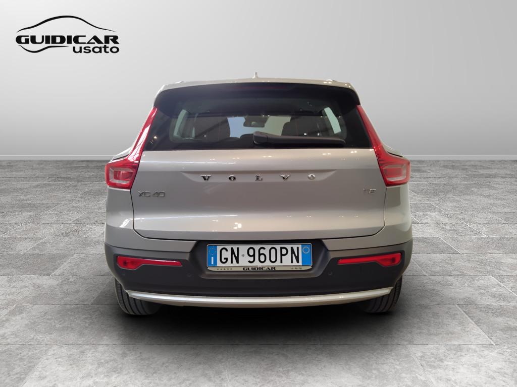VOLVO XC40 2023 - XC40 1.5 t2 Essential auto