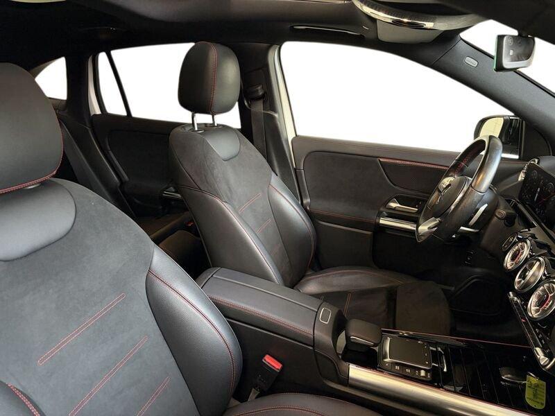 Mercedes-Benz GLA GLA 200 Automatic 4Matic Premium