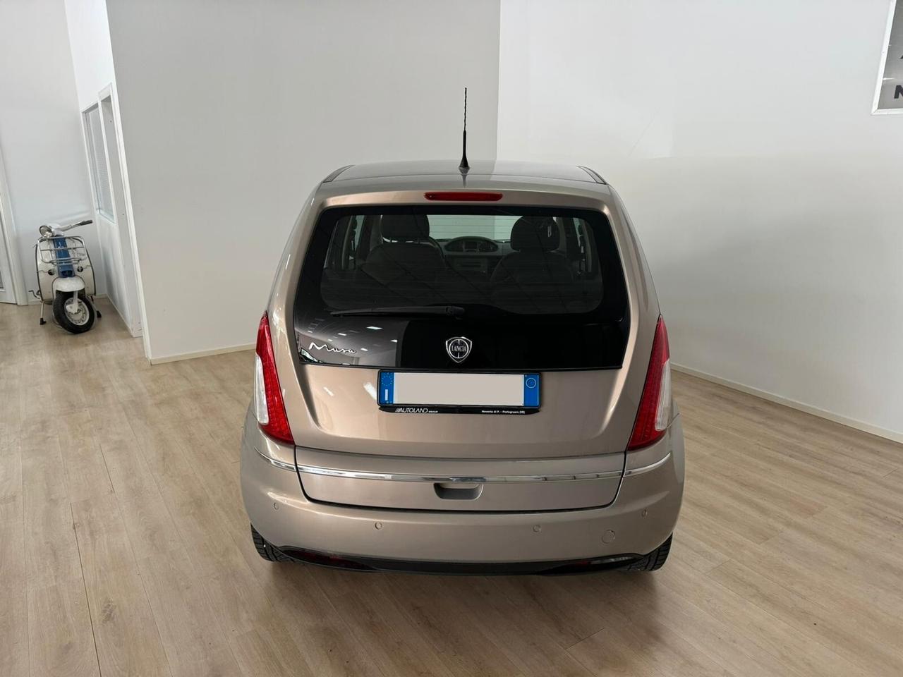 Lancia MUSA 1.4 16V AUTOMATICA