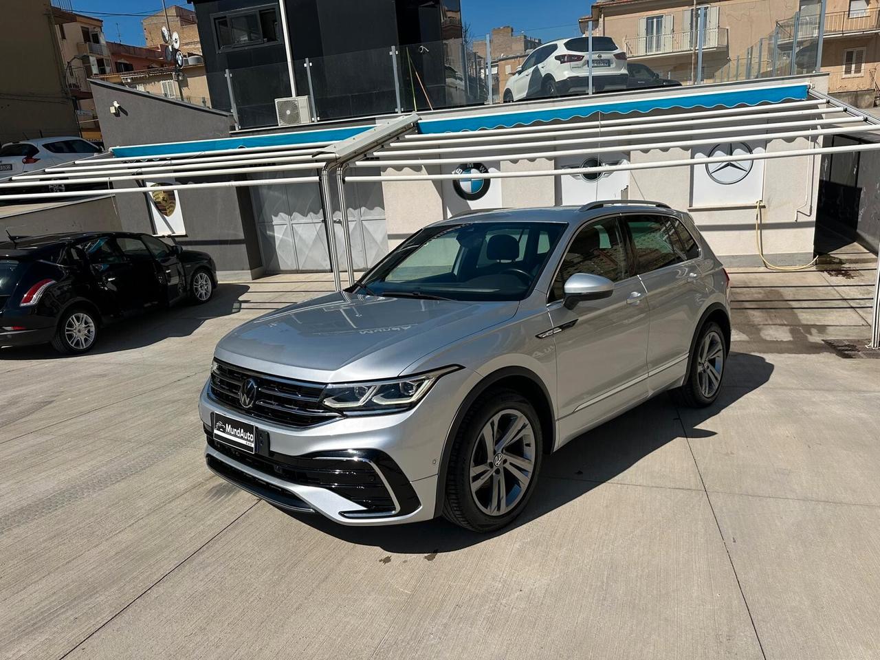 Volkswagen Tiguan 2.0 TDI 150 CV SCR DSG 4MOTION R-Line